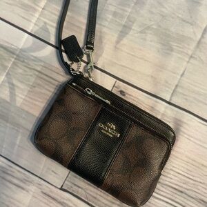Coach Wristlet Wallet Signature Brown And Black Like New 🤎🖤